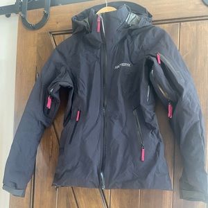 Arc’teryx Alpha AR Jacket